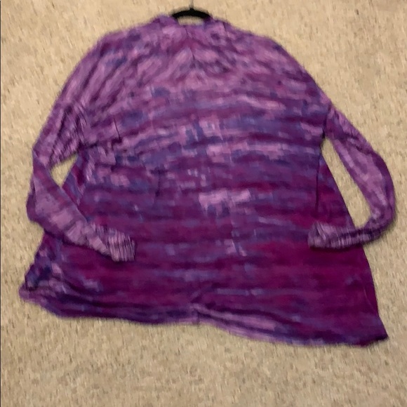 Gorgeous unique medium Young fabulous cardigan - Picture 2 of 2